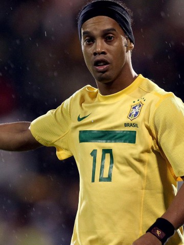 爱游戏官网：鏖战之夜，欧塞尔保级铁阵迎战巴黎圣日耳曼争冠锋芒