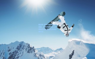 爱游戏-尤文与罗马激战落幕，新锐热格罗瓦与传奇迪巴拉交换球衣致敬经典对决