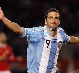 爱游戏下载|申花官方宣布前AC米兰门将教练罗伯茨加盟 执掌一线队守门员教鞭